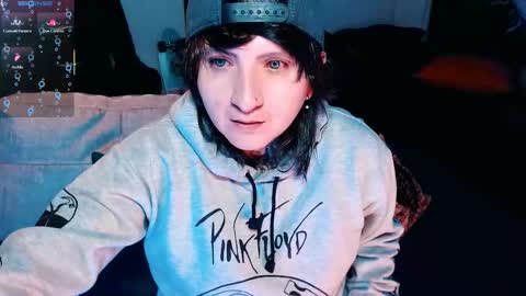 Snapshot of ftmblueyes chatting on September 16, 2025, 6:03 am HEHIM online show from September 16, 2025, 6:03 am