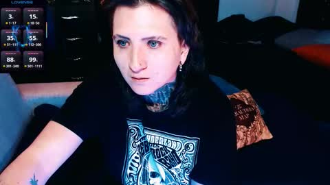 Snapshot of ftmblueyes chatting on September 30, 2025, 1:43 am HEHIM online show from September 30, 2025, 1:43 am