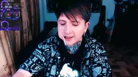 Snapshot of ftmblueyes chatting on October 24, 2025, 1:03 am HEHIM online show from October 24, 2025, 1:03 am