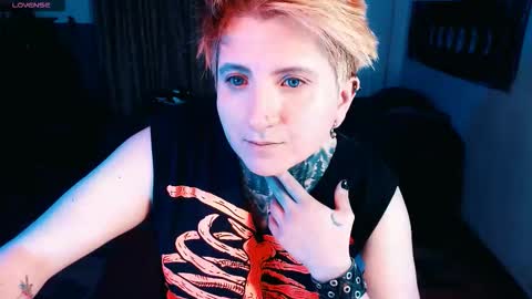 Snapshot of ftmblueyes chatting on November 16, 2025, 3:12 am HEHIM online show from November 16, 2025, 3:12 am