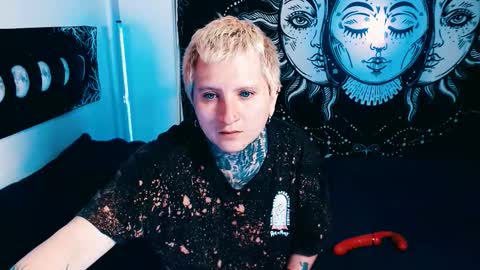          HEHIM  online show from February 16, 2026, 1:35 am