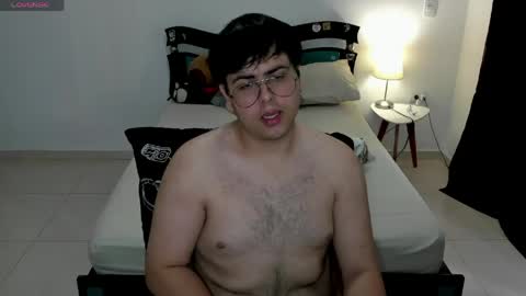 Snapshot of fuck_blow chatting on March 31, 2026, 8:42 pm uwu online show from March 31, 2026, 8:42 pm