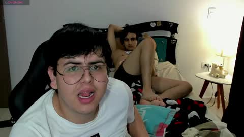 Snapshot of fuck_blow chatting on April 8, 2026, 10:21 pm uwu online show from April 8, 2026, 10:21 pm