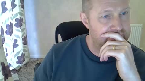 Fuck Buddy UK online show from February 25, 2026, 1:54 pm