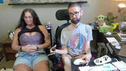 fuck_i_dunno online show from June 3, 2026, 7:08 pm