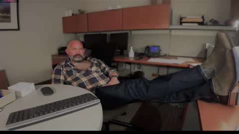 fuckadilf online show from February 19, 2025, 3:49 pm