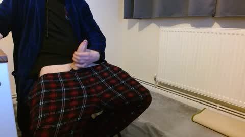 Snapshot of fuckbeatb chatting on February 22, 2026, 10:41 pm fuckbeatb online show from February 22, 2026, 10:41 pm