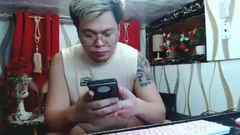 fuckdaddy4uxx online show from April 25, 2026, 10:07 am