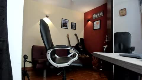 SERGIO THE SEX LAWYER online show from May 8, 2026, 3:56 am