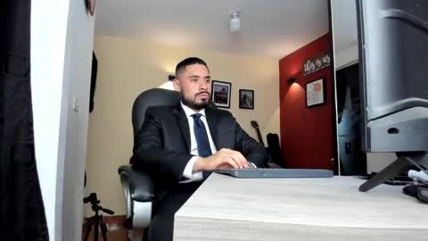 SERGIO THE SEX LAWYER online show from May 15, 2026, 4:41 am