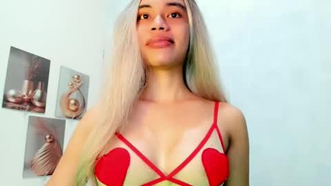fuckingsexy143 online show from April 29, 2026, 3:05 pm