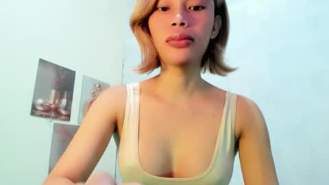fuckingsexy143 online show from May 5, 2026, 2:52 am