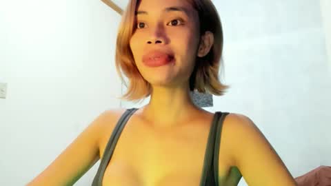 fuckingsexy143 online show from June 1, 2026, 11:34 am