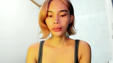 fuckingsexy143 online show from June 2, 2026, 3:41 am