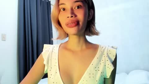 fuckingsexy143 online show from June 11, 2026, 2:53 am