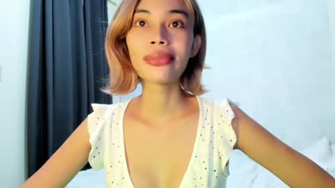 fuckingsexy143 online show from June 23, 2026, 2:09 am