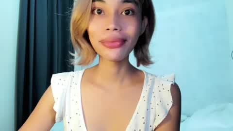 fuckingsexy143 online show from June 24, 2026, 2:32 am