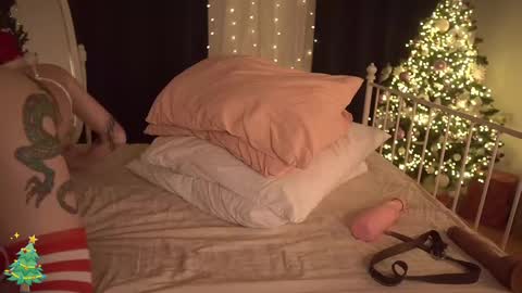 Eva         all my links   online show from December 29, 2024, 2:21 pm