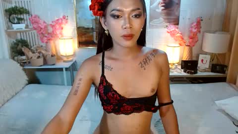 Snapshot of fuckme811826 chatting on June 3, 2026, 2:33 pm fuckme811826 online show from June 3, 2026, 2:33 pm
