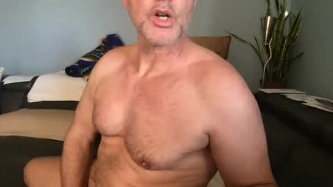 Snapshot of fuertecock chatting on February 22, 2025, 1:11 am Gregorio online show from February 22, 2025, 1:11 am