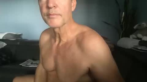 Snapshot of fuertecock chatting on October 15, 2025, 9:48 pm Gregorio online show from October 15, 2025, 9:48 pm