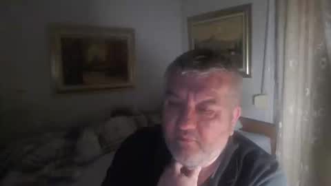 fukingcrazy online show from April 9, 2026, 7:41 pm