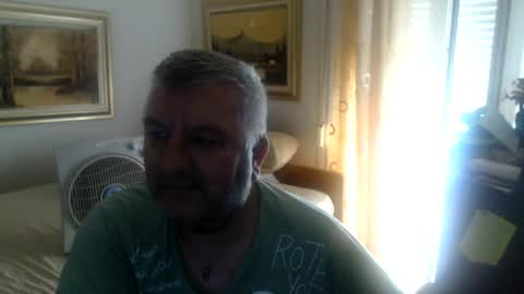 Snapshot of fukingcrazy chatting on June 22, 2026, 9:17 am fukingcrazy online show from June 22, 2026, 9:17 am