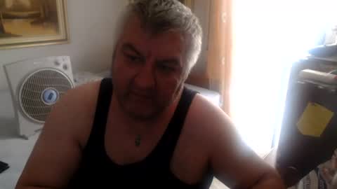 Snapshot of fukingcrazy chatting on July 6, 2026, 9:17 am fukingcrazy online show from July 6, 2026, 9:17 am