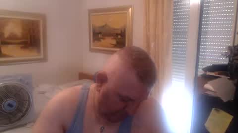 Snapshot of fukingcrazy chatting on July 23, 2026, 7:39 am fukingcrazy online show from July 23, 2026, 7:39 am