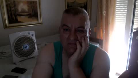 Snapshot of fukingcrazy chatting on July 28, 2026, 8:32 am fukingcrazy online show from July 28, 2026, 8:32 am