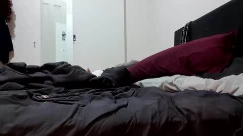 Pizzaz online show from March 8, 2025, 11:39 pm