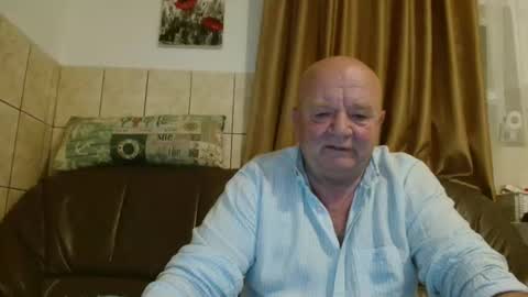 Snapshot of fullballs6 chatting on October 13, 2025, 1:49 am fullballs6 online show from October 13, 2025, 1:49 am