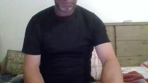 Snapshot of funaussieguy80 chatting on April 25, 2026, 11:46 am funaussieguy80 online show from April 25, 2026, 11:46 am
