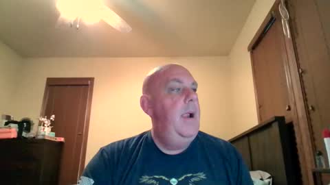 funguywi45 online show from April 27, 2026, 11:52 am