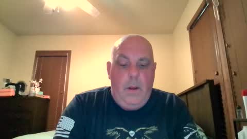 funguywi45 online show from April 28, 2026, 1:38 pm