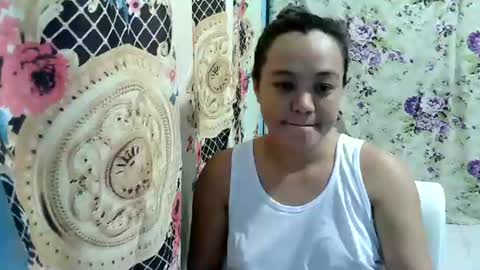 Snapshot of funluvnpinay4u chatting on June 25, 2026, 9:36 am MAE online show from June 25, 2026, 9:36 am