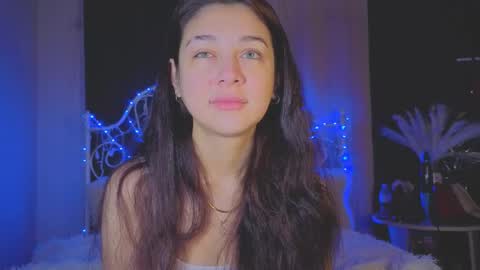 Tiffany online show from November 19, 2025, 2:33 am