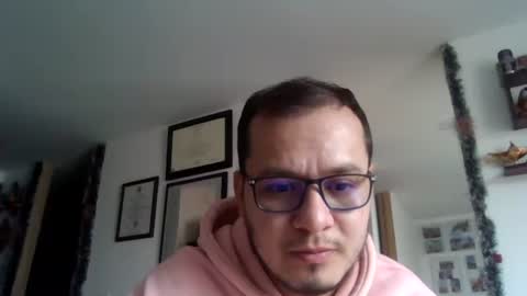 Snapshot of funnyboys18 chatting on December 27, 2024, 6:53 pm Zanty online show from December 27, 2024, 6:53 pm