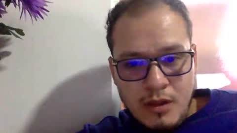 Snapshot of funnyboys18 chatting on December 5, 2025, 6:59 pm Zanty online show from December 5, 2025, 6:59 pm