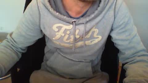 Snapshot of funnyeucouple chatting on February 17, 2026, 8:55 am YWhiteNiceMan online show from February 17, 2026, 8:55 am