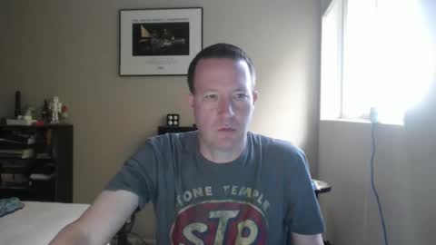 Snapshot of funplaytimesayhello chatting on November 9, 2025, 8:29 pm Hello online show from November 9, 2025, 8:29 pm