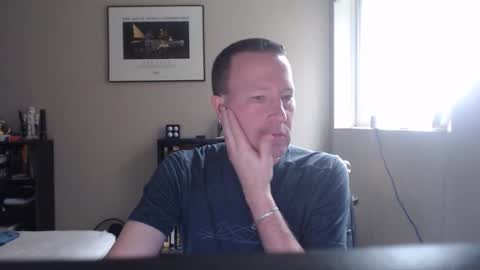 Snapshot of funplaytimesayhello chatting on February 8, 2026, 8:12 pm Hello online show from February 8, 2026, 8:12 pm