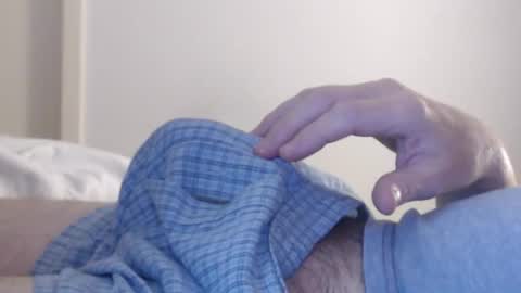 Snapshot of funtime072 chatting on October 29, 2025, 11:23 am funtime072 online show from October 29, 2025, 11:23 am