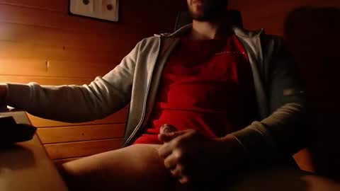 Erik online show from November 9, 2025, 7:45 pm