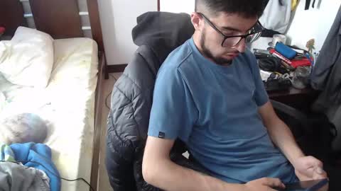 Snapshot of fvckhorneyguy chatting on May 26, 2026, 7:10 pm andrew online show from May 26, 2026, 7:10 pm