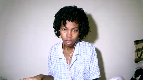 fyah1027 online show from December 15, 2025, 2:16 am