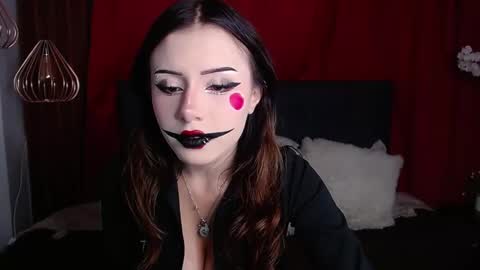 FIRE AND FOX online show from February 3, 2026, 8:14 pm