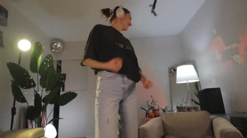 G online show from December 14, 2024, 10:18 pm