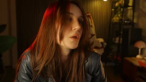 Snapshot of g_ia chatting on April 30, 2026, 8:57 pm G online show from April 30, 2026, 8:57 pm