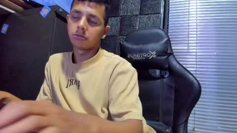 g_lincoln online show from July 18, 2026, 1:43 am